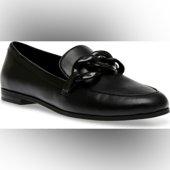 Anne Klein Shoes - *NWT* Anne Klein / Lagas Chain Leather Loafer / Black / 7